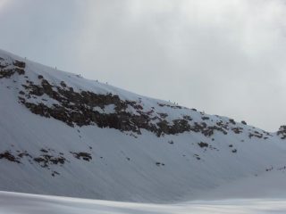 Cresta Sud affollata