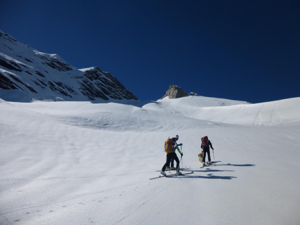 punta Tina a sx e Barmaverin a dx al centro il colle di Barmaverin