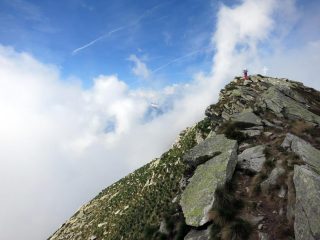 Eugenio raggiunge la cima