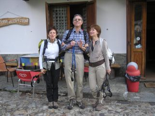 con Eugenio non c'e storia le donne vanno come le api sul miele