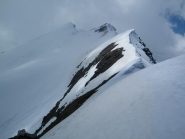 La cresta oltre Cima Beccher
