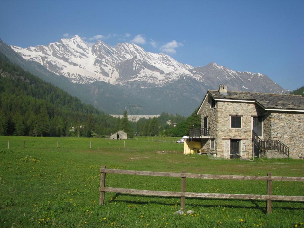 Alla partenza da Ghiarai