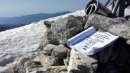 Il libro di vetta di Cima delle Saline.