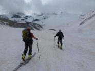 A destra della grande morena