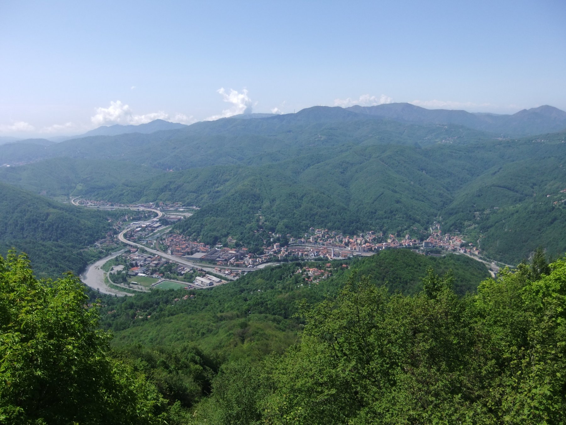 Ronco Scrivia dalla cima 