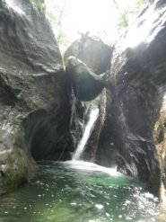 Salto dai massi di Ugo