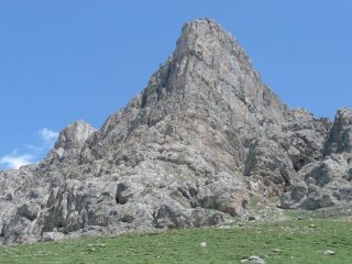 La Guglia immensa dal sentiero di rientro
