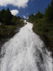 11 - cascate vicino alla partenza del percorso