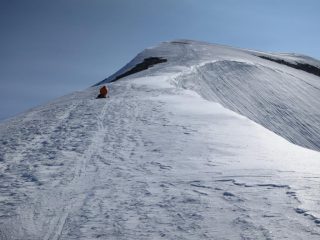 Dal colle verso la vetta