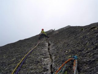 sesto tiro, la fessura bianca  
