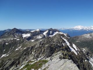 Tutta la cresta ancora da percorrere