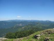 Vista dalla vetta verso Antola, Lesima e Alfeo