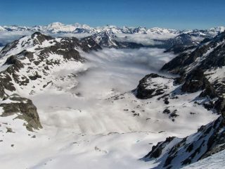Dalla cima, monte Bianco in lontananza