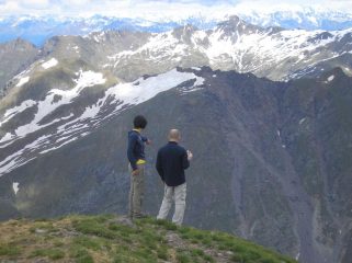 1600m di dislivello 4  ore di salita 