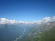 panorama su Ciamarella e Levanne coperto dalle nuvole