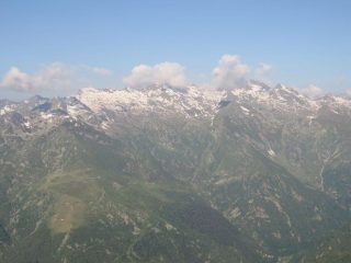 Prime nubi mattutine su Giavino-Monfandì