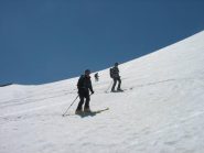 in discesa sul ghiacciaio