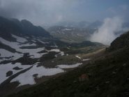 scendendo verso la strada asfaltata, alcuni dei tanti laghetti che si incontrano
