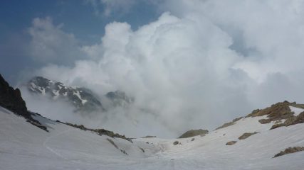 il breve traverso per accedere al conoide