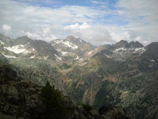uno sguardo verso il Malinvern e la Val Rossa