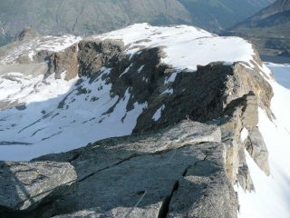 Il percorso dalla lingua morenica al termine della ferrata
