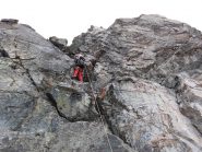 sul passo chiave della cresta nella fessura-camino
