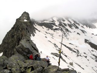 Gli amici al colle,il tempo sta peggiorando