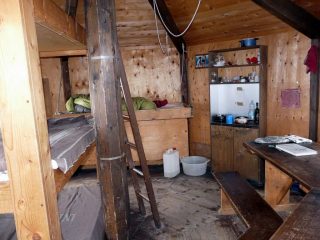 Interno bivacco, bellissimo