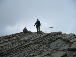 In cima al Bric Rosso