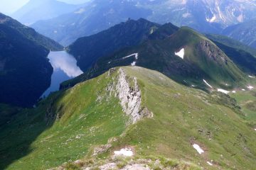 Dorsale di salita dalla Bocchetta di Scarpia