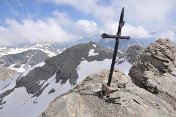 01 - Cima Niblé, vista verso la P.Ferrand (Photo MassimoB)