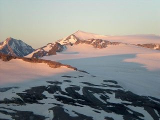 Alba su Dente Parrachee e Dome de Chasseforet  