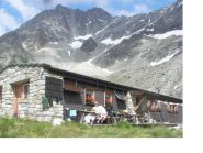 La Cab. de la Tsa..con dietro la P.de Genevois