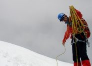 sistemiamo la corda per la discesa