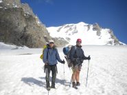 Arrivo sul nevaio per montare il bivacco