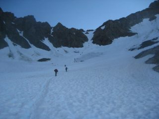 il ripido canale che conduce alla sella del Mitterkajoch