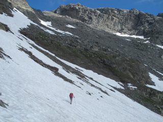 Uno dei nevai da attraversare
