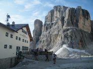 cima pisciadù e il rifugio la mattina dopo(29 luglio)