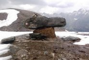 masso erratico sotto piccolo rothorn