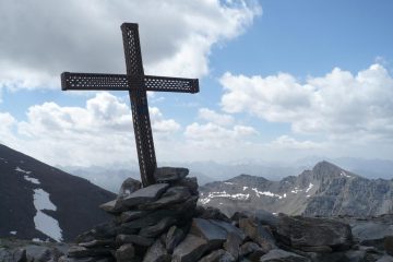 Croce di vetta