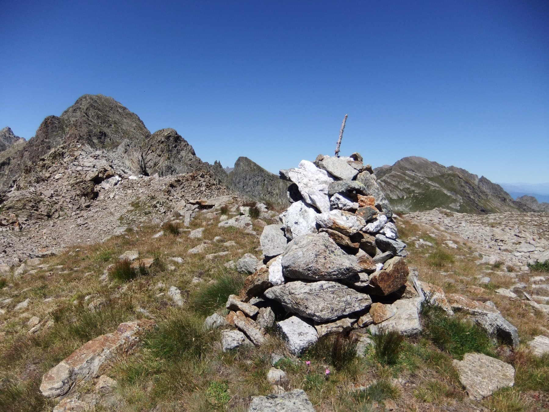 Ometto sulla cima sud della Scandeiera