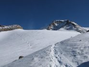 verso il gnifetti tutto chiuso e ben innevato