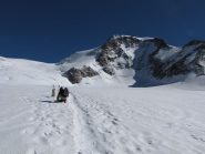 verso il col vincent ancora tutto chiuso e innevato