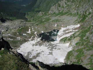 Il Lago Goiassa visto dalla finestra della cresta
