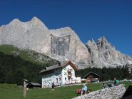 Gardeccia, sopra Pera di Fassa