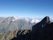Il Matto, il Corno Stella ed in lontananza il Monviso