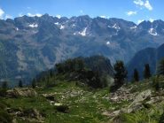 Discesa verso laghi Martel e Nero