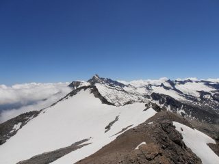 01 - cima del Carro vista dalla cima ad Ovest della stessa