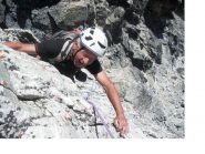 Paolo prova a forzare l'uscita in vetta..