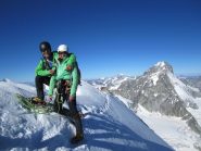 in vetta con la Dent Blanche alle spalle